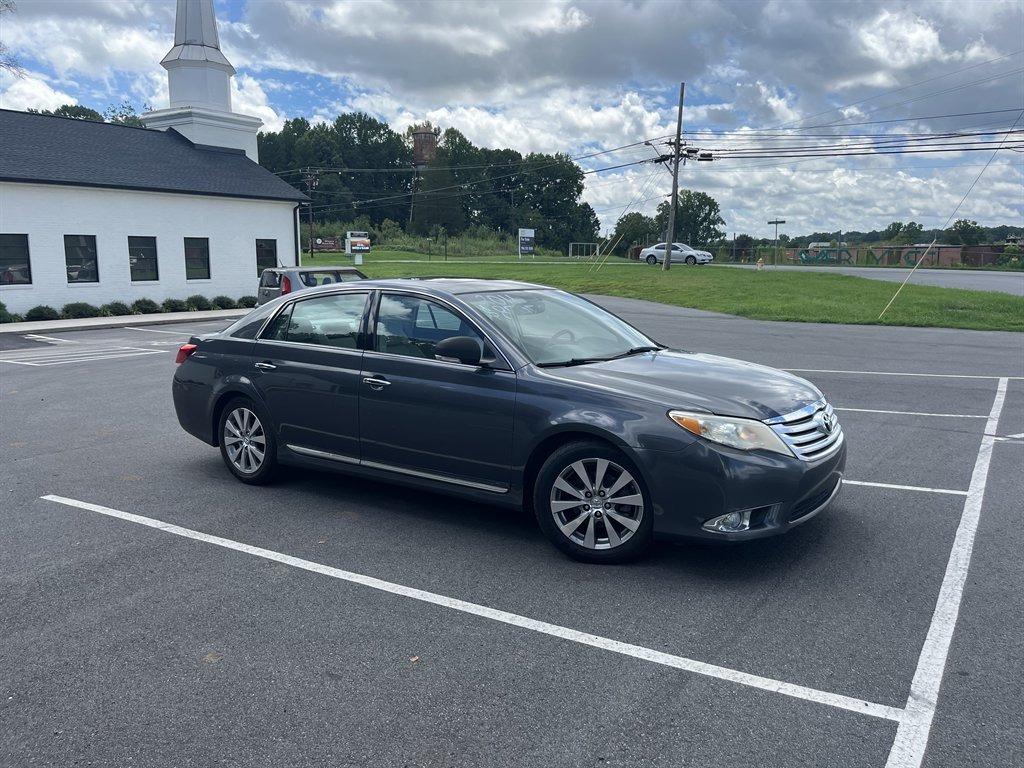 2011 Toyota Avalon
